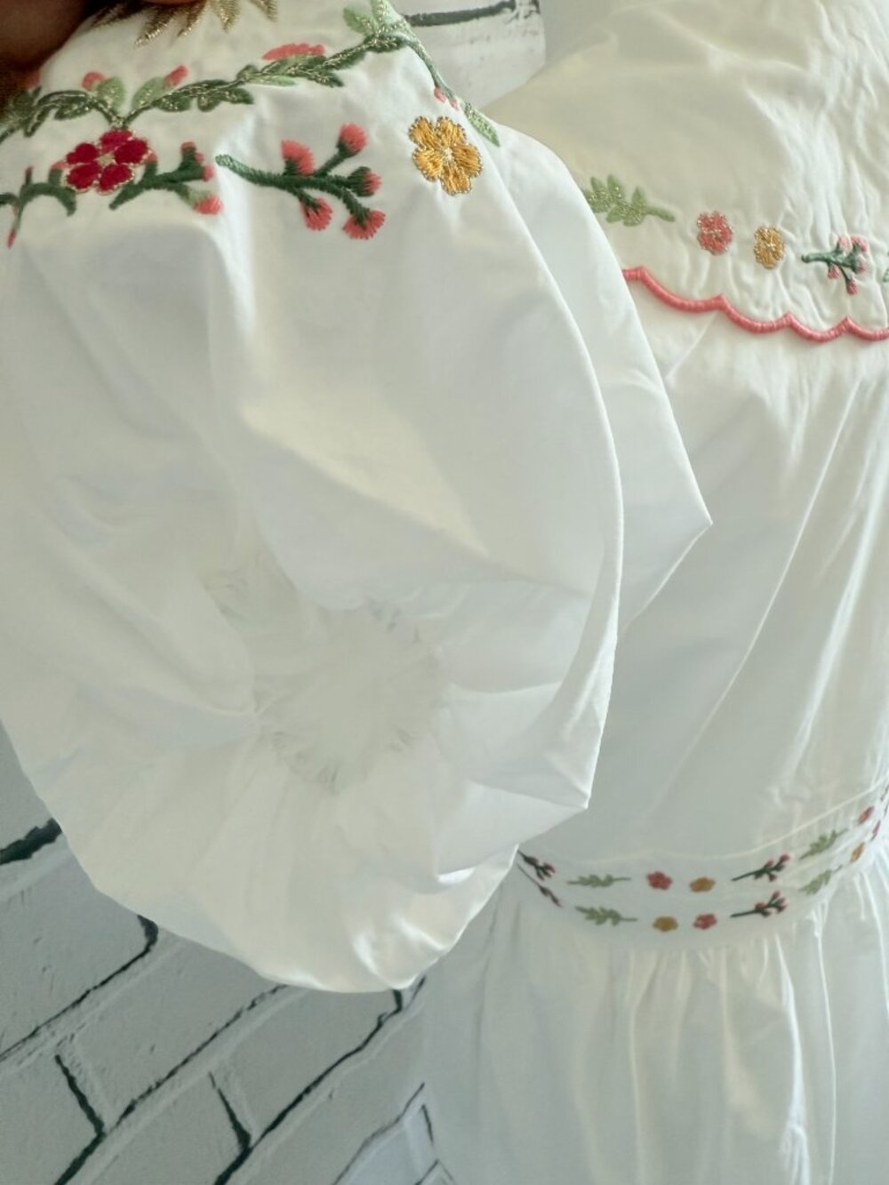 NWT Caroline Constas White Floral Embroidered Puff Sleeve Mini Dress Size 6 - Picture 9 of 16